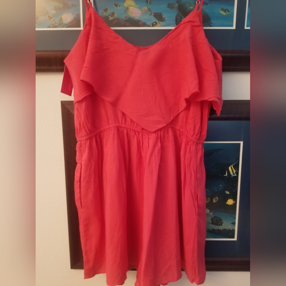 Romper - Picture 2 of 4